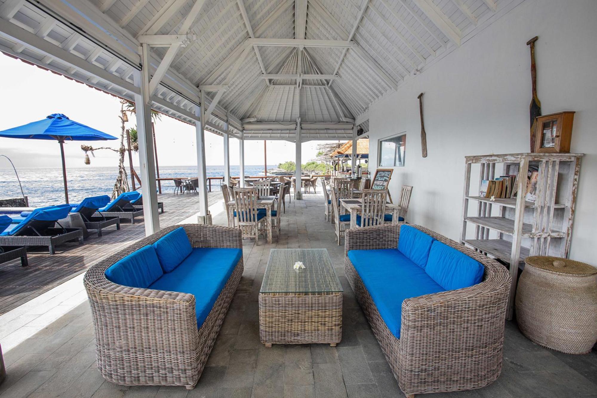 Water Blow Huts Nusa Lembongan  Exterior photo