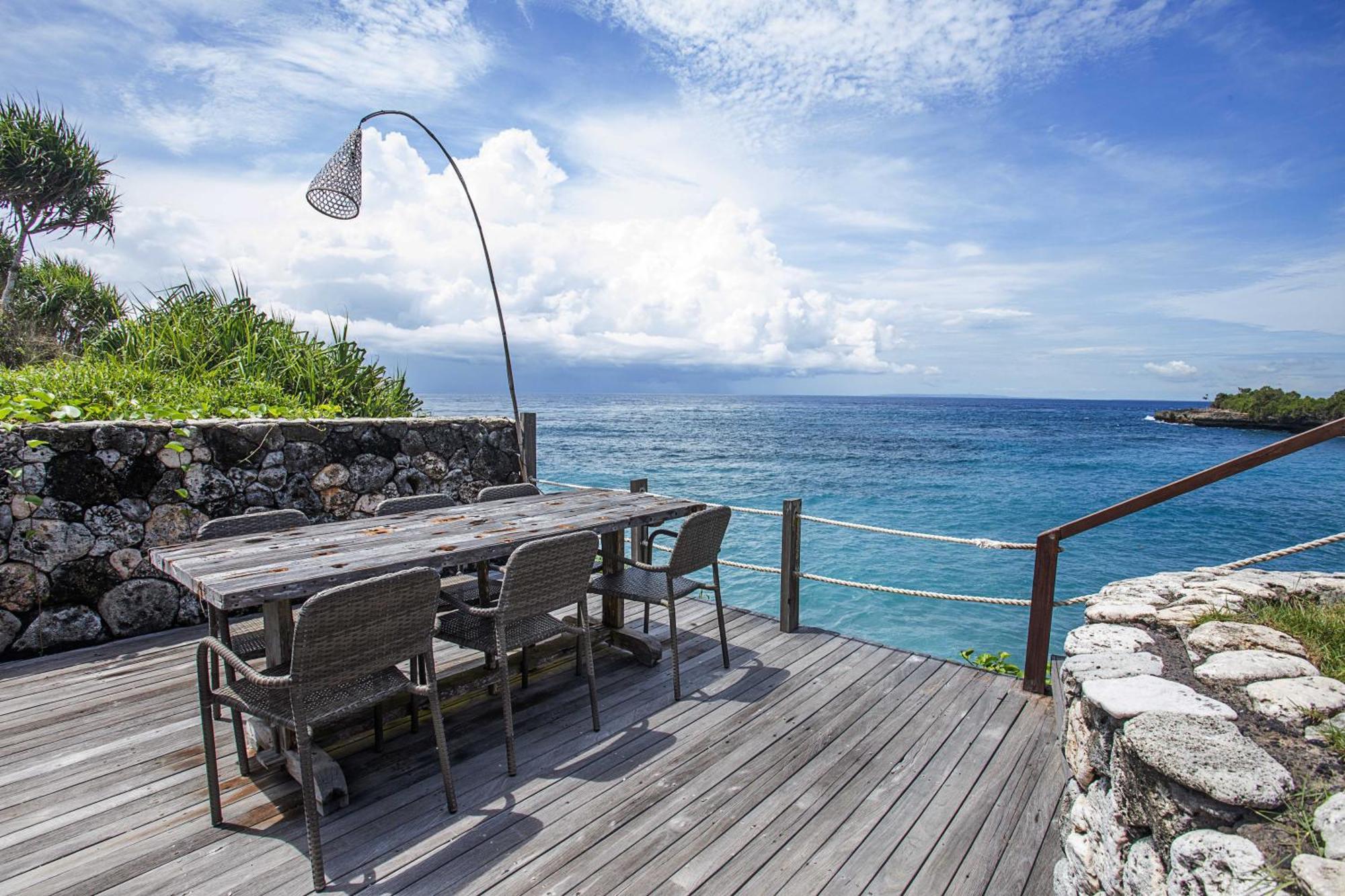 Water Blow Huts Nusa Lembongan  Exterior photo