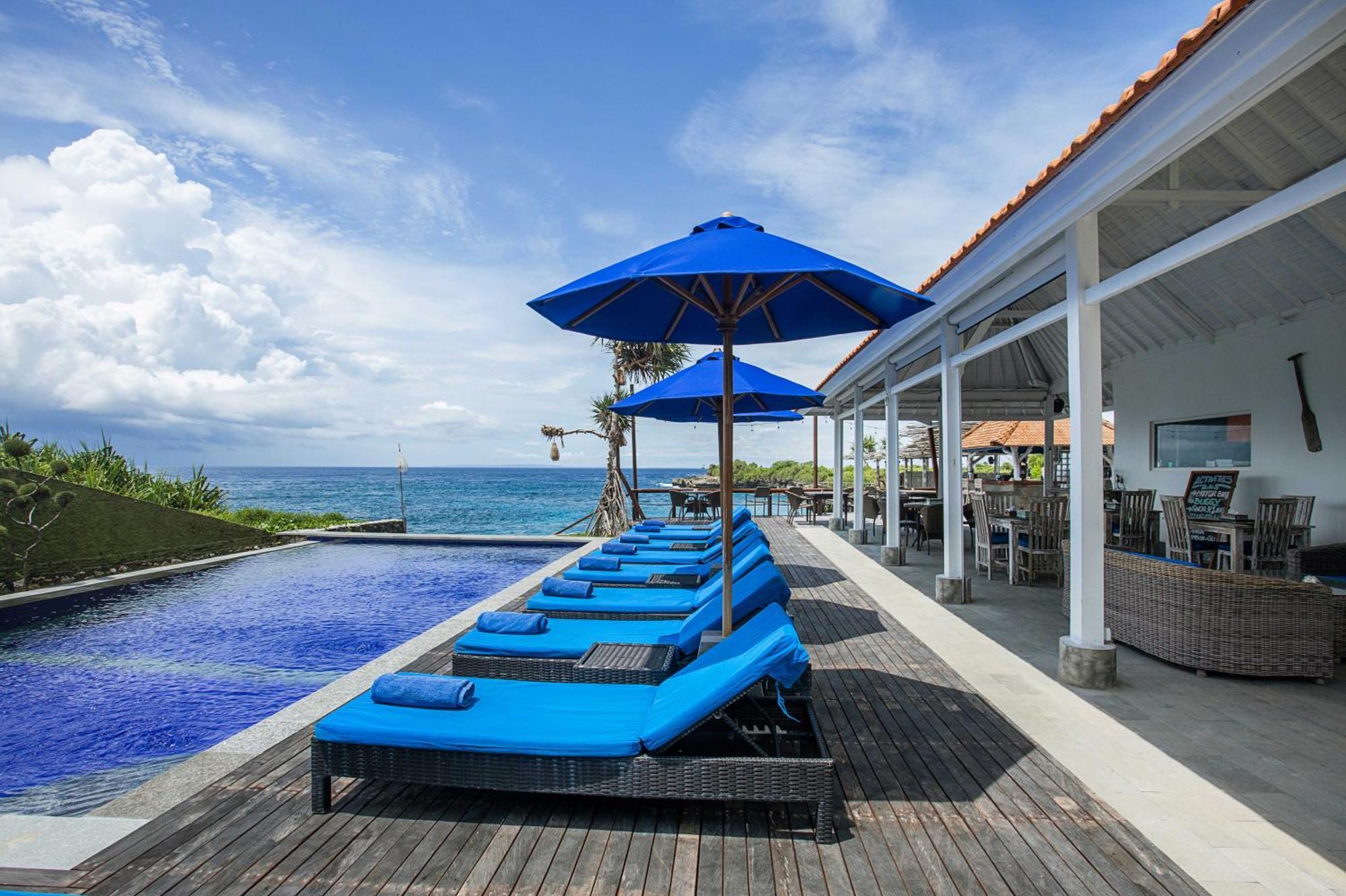 Water Blow Huts Nusa Lembongan  Exterior photo