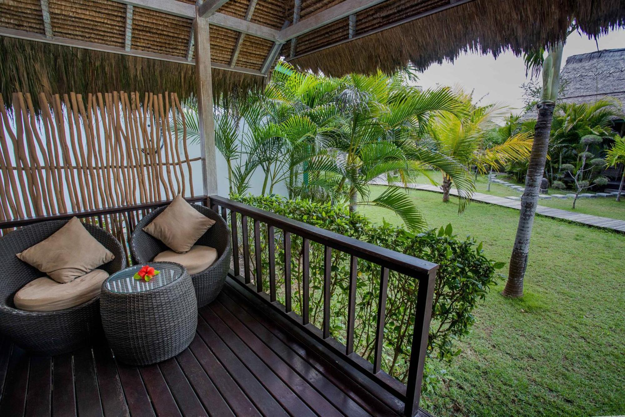 Water Blow Huts Nusa Lembongan  Exterior photo